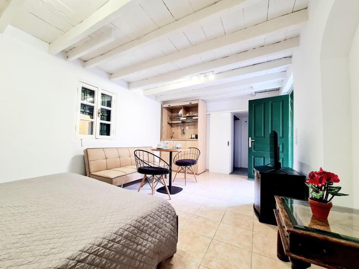 Piccolo Modern Suites Old Town Rhodes City Exterior foto