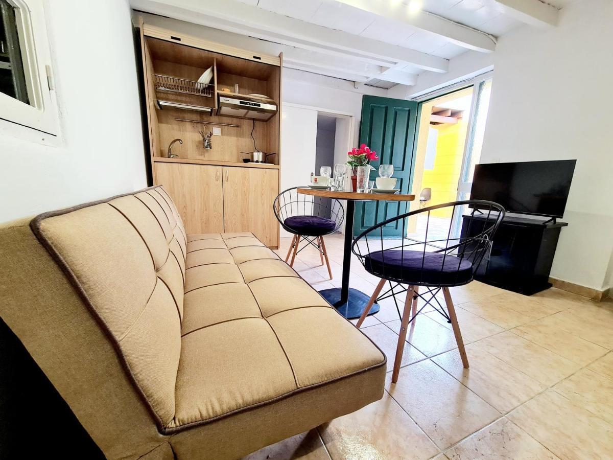 Piccolo Modern Suites Old Town Rhodes City Exterior foto