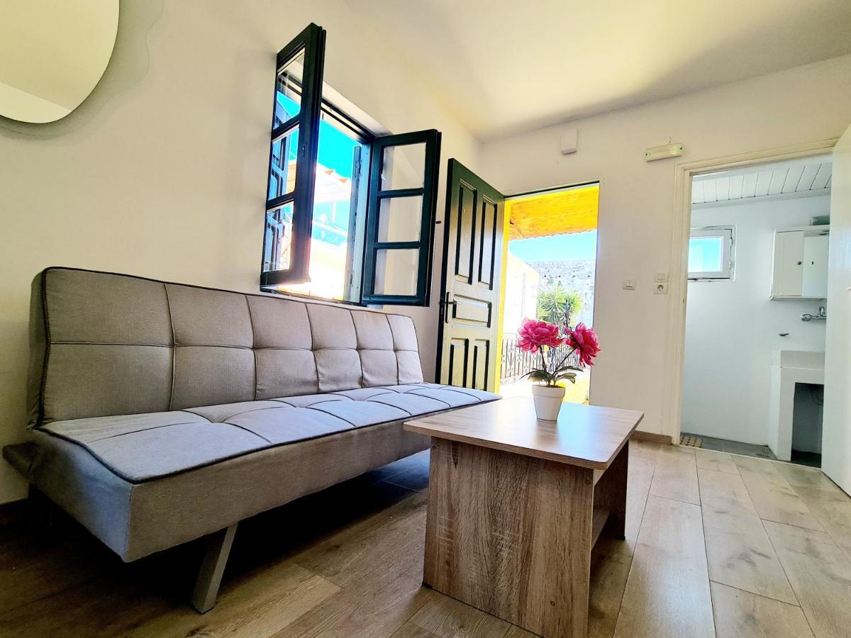 Piccolo Modern Suites Old Town Rhodes City Exterior foto