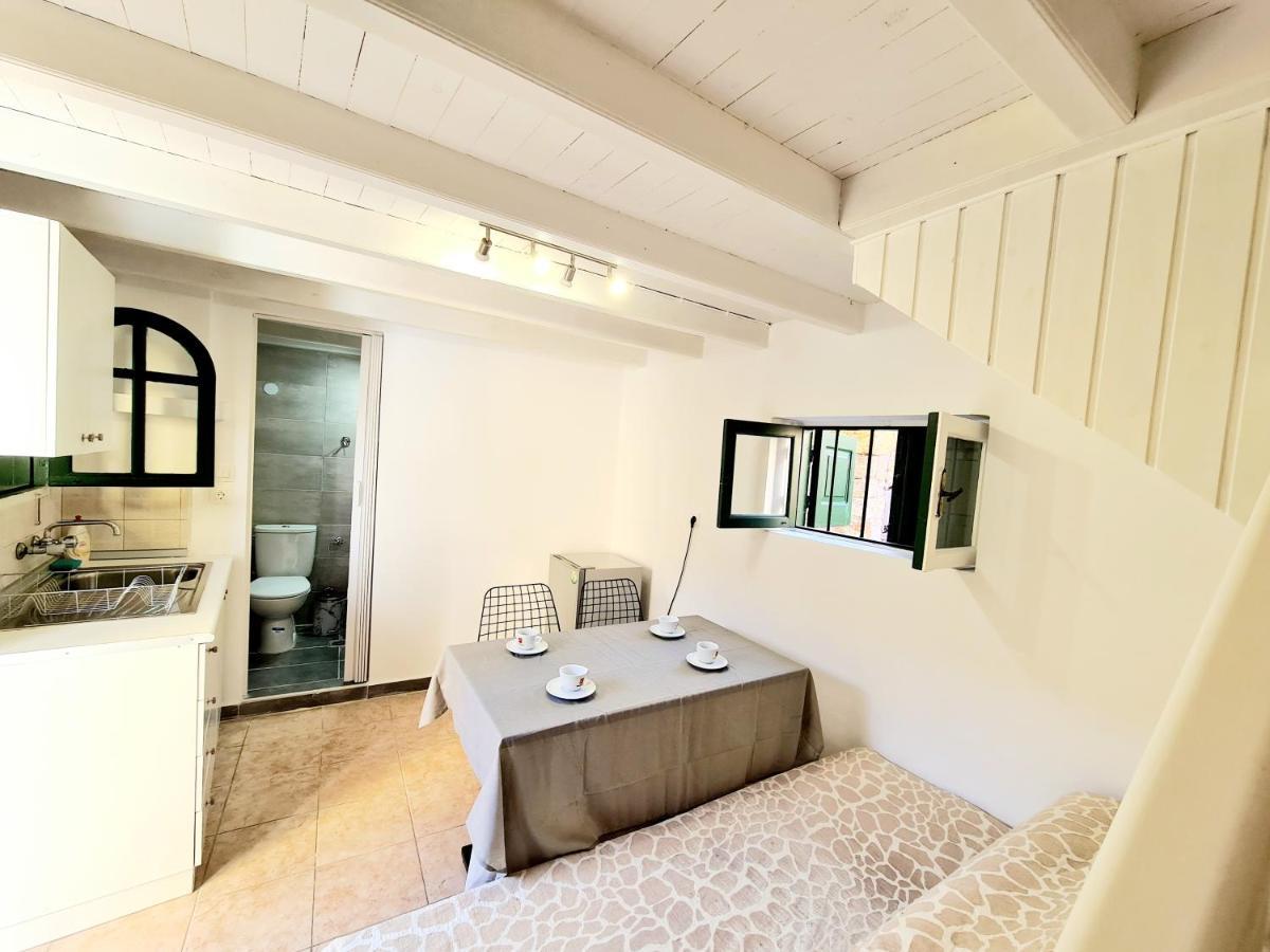 Piccolo Modern Suites Old Town Rhodes City Exterior foto