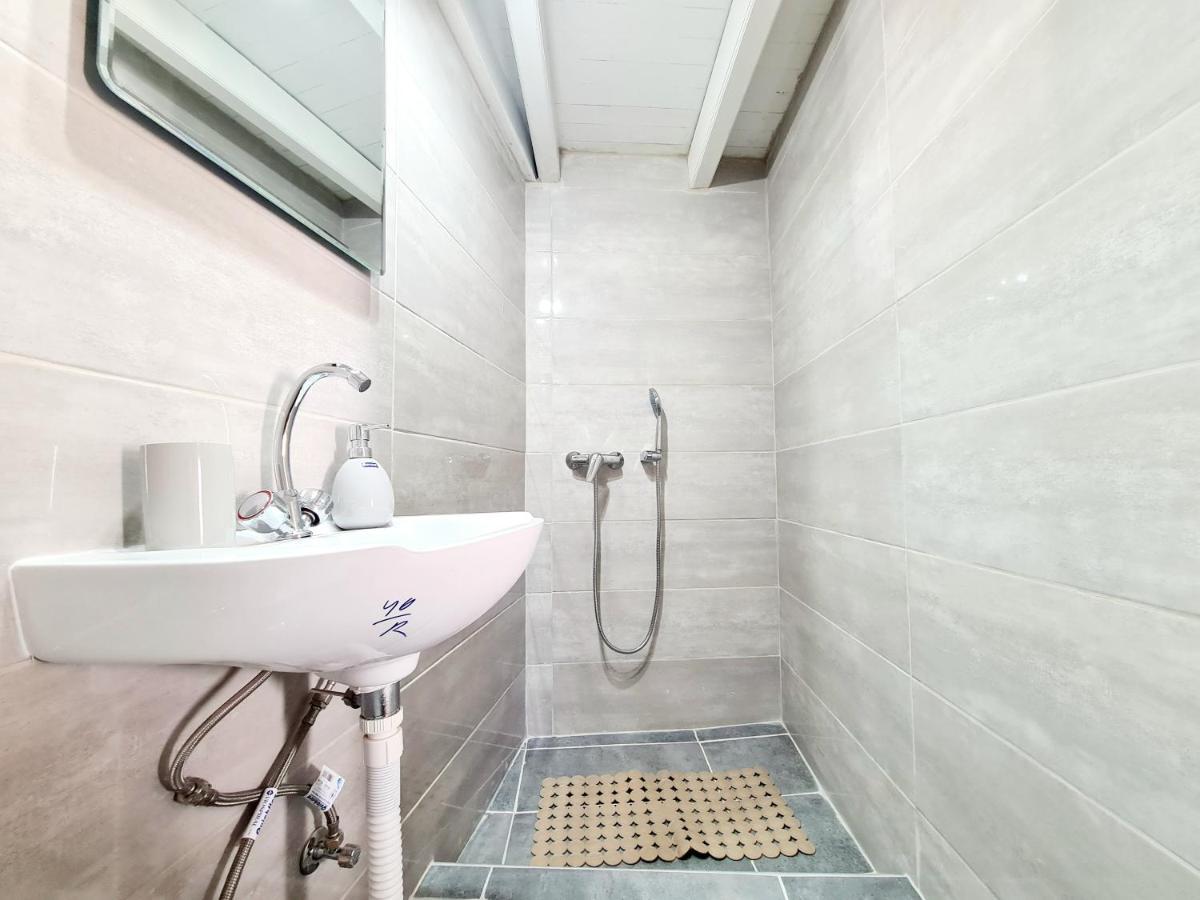 Piccolo Modern Suites Old Town Rhodes City Exterior foto